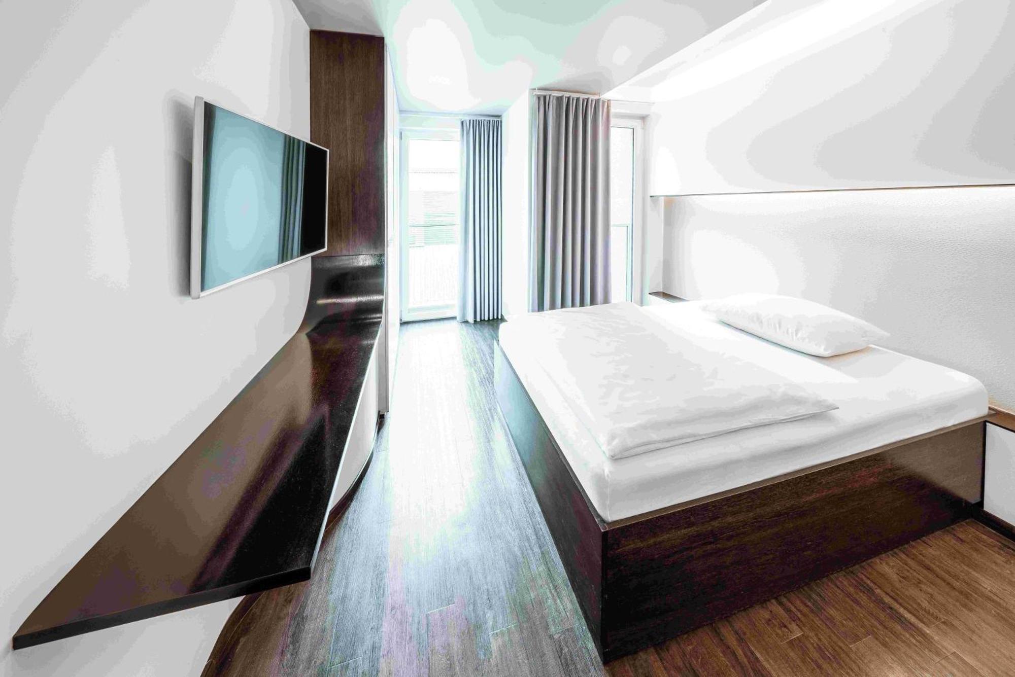 Hotel Q! Берлин Екстериор снимка